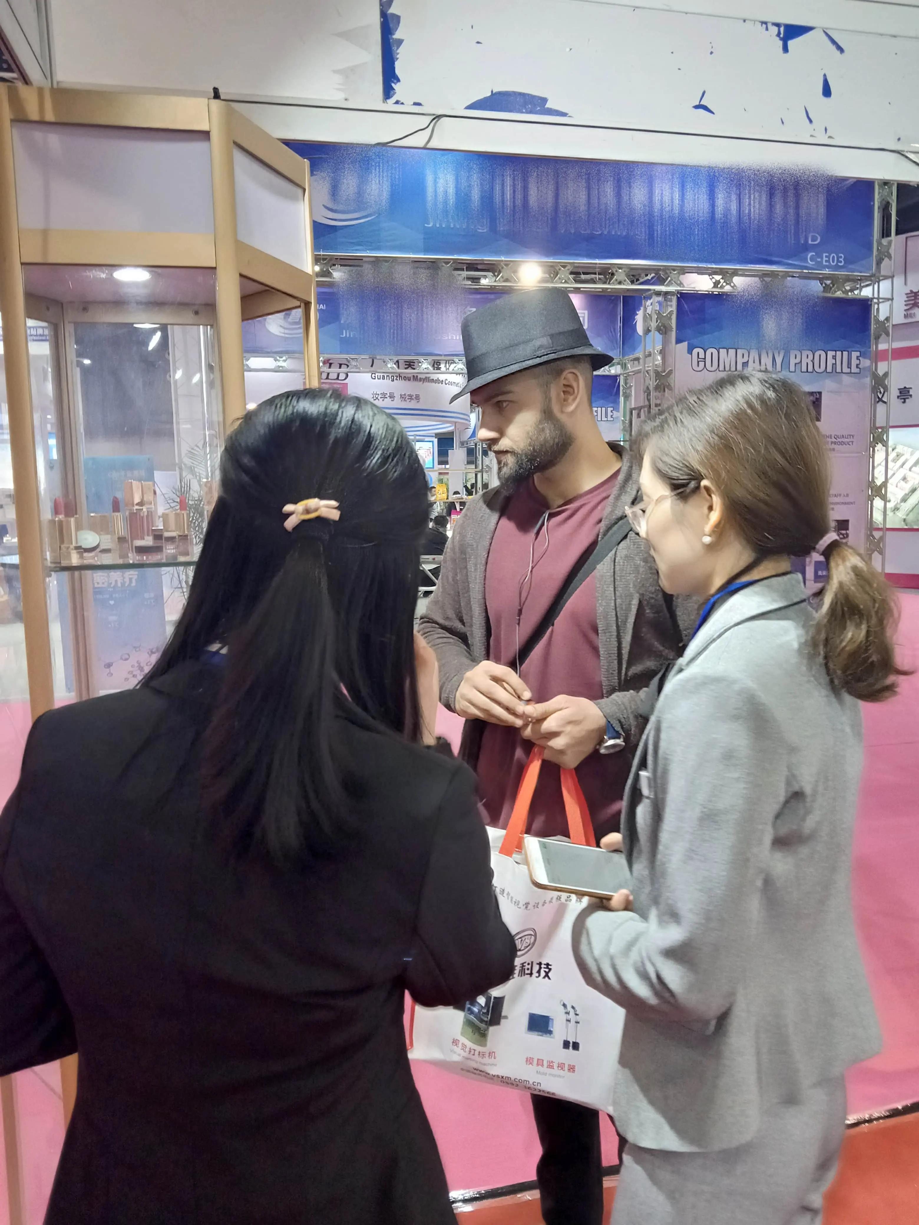 Three Consecutive Years Attended Yiwu International Beauty Expo to Explore Global Markets Three Consecutive Years Attended Yiwu International Beauty Expo to Explore Global Markets